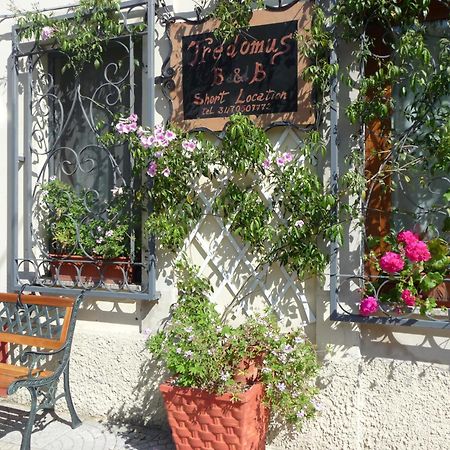B&B Tredomus Tresnuraghes Εξωτερικό φωτογραφία