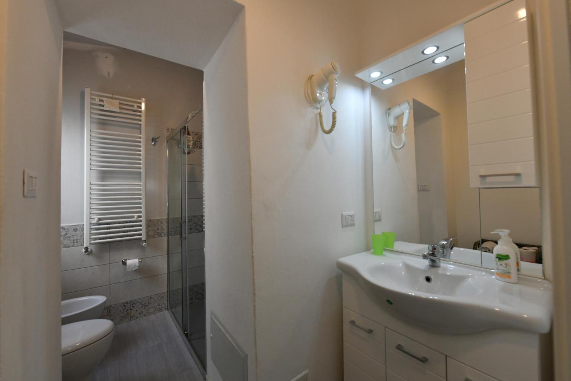 B&B Tredomus Tresnuraghes Εξωτερικό φωτογραφία